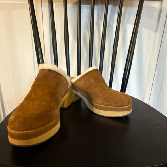 Bernardo Anthropologie sky sherpa lined wooden clogs size 7 - Picture 11 of 12
